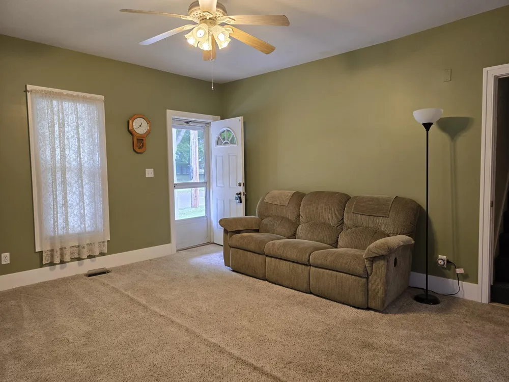 315 E Center Street Concord, MI 49237