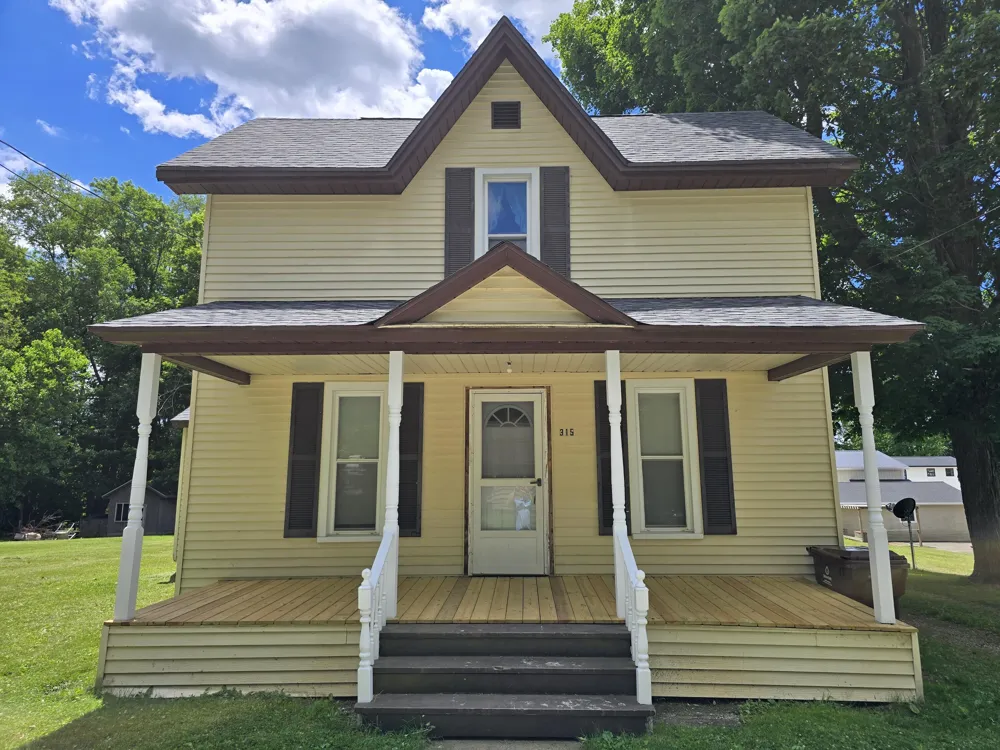315 E Center Street Concord, MI 49237