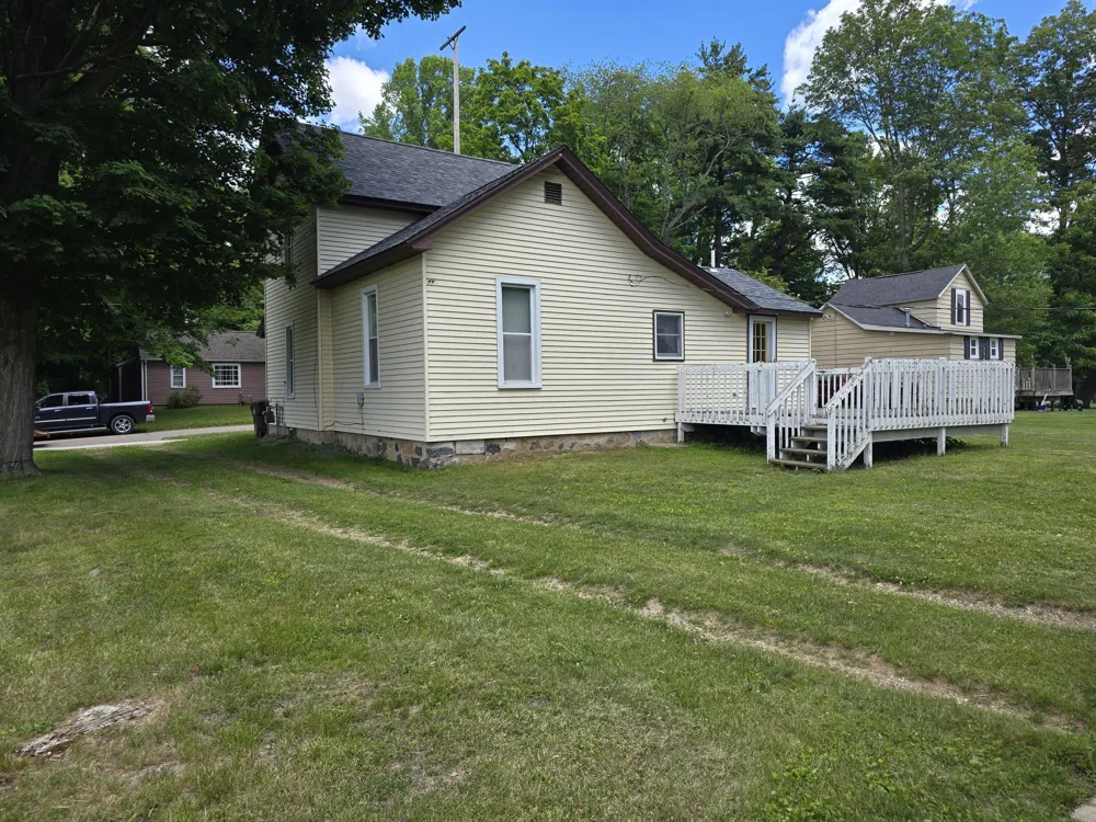 315 E Center Street Concord, MI 49237