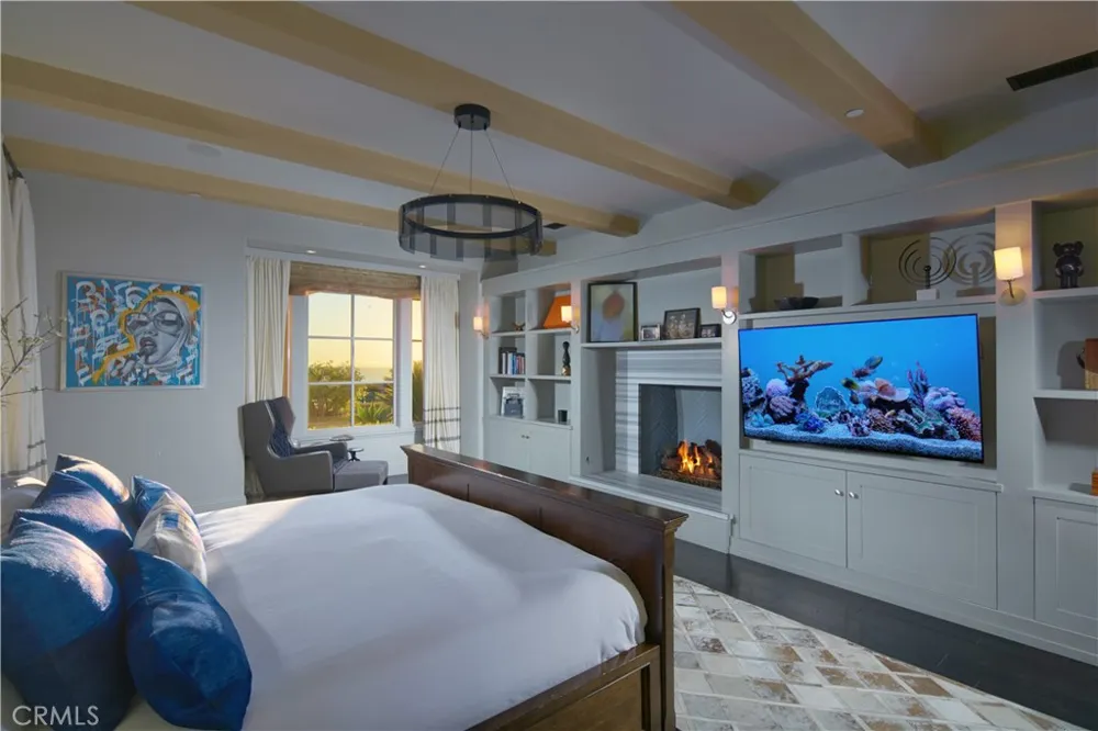 10 Shore Walk Newport Coast, CA 92657