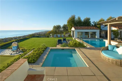 10 Shore Walk
