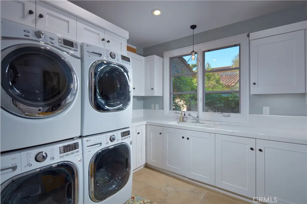 10 Shore Walk Newport Coast, CA 92657