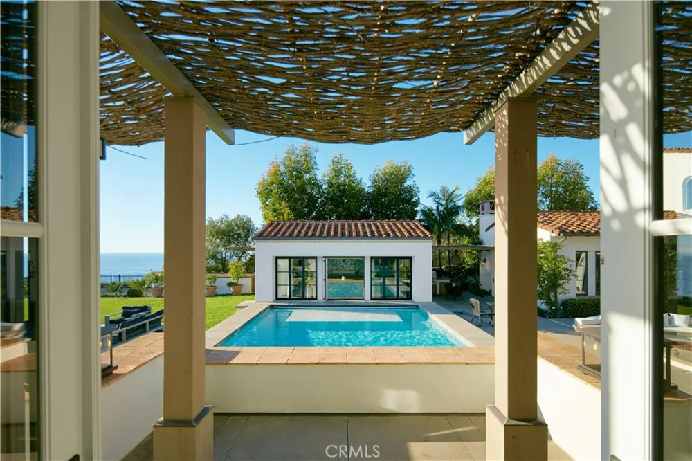 10 Shore Walk Newport Coast, CA 92657