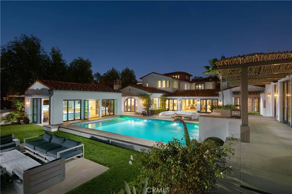 10 Shore Walk Newport Coast, CA 92657