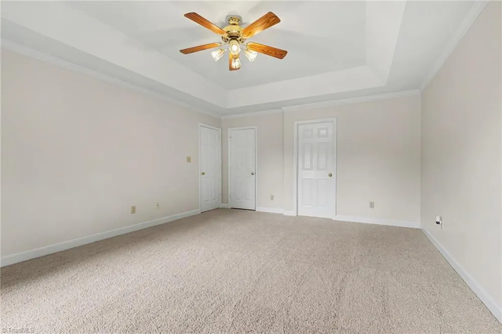 7060 Bridgewood Road Clemmons, NC 27012