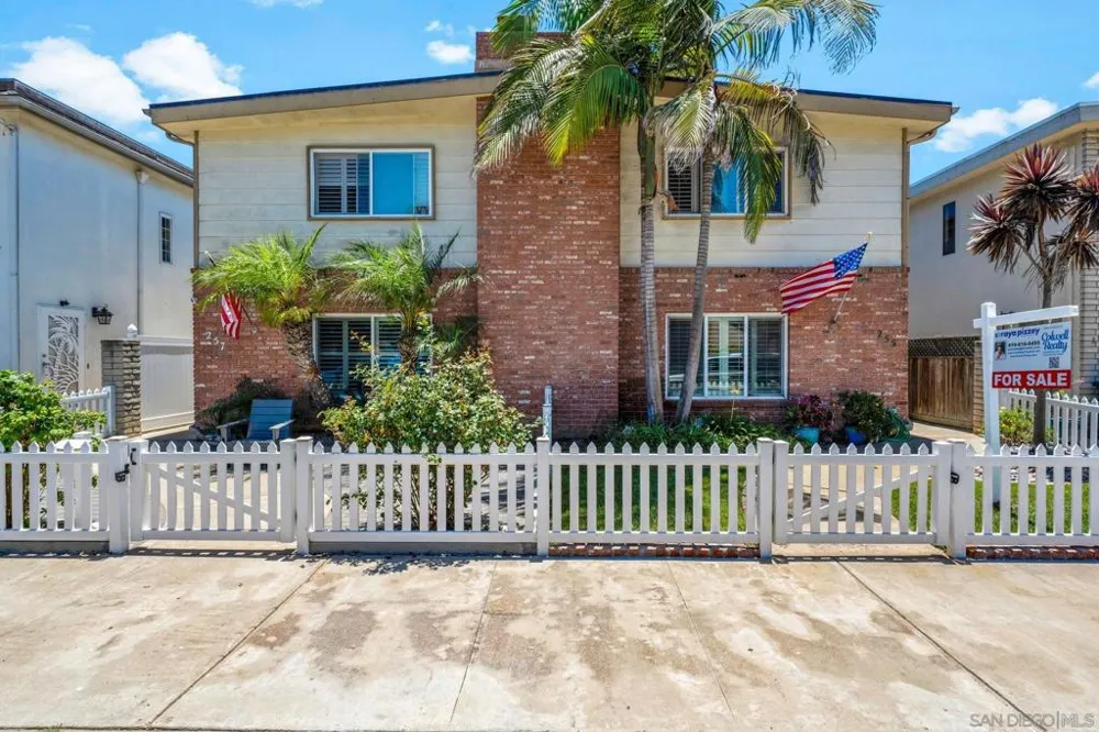 255 Daisy Ave Imperial Beach, CA 91932