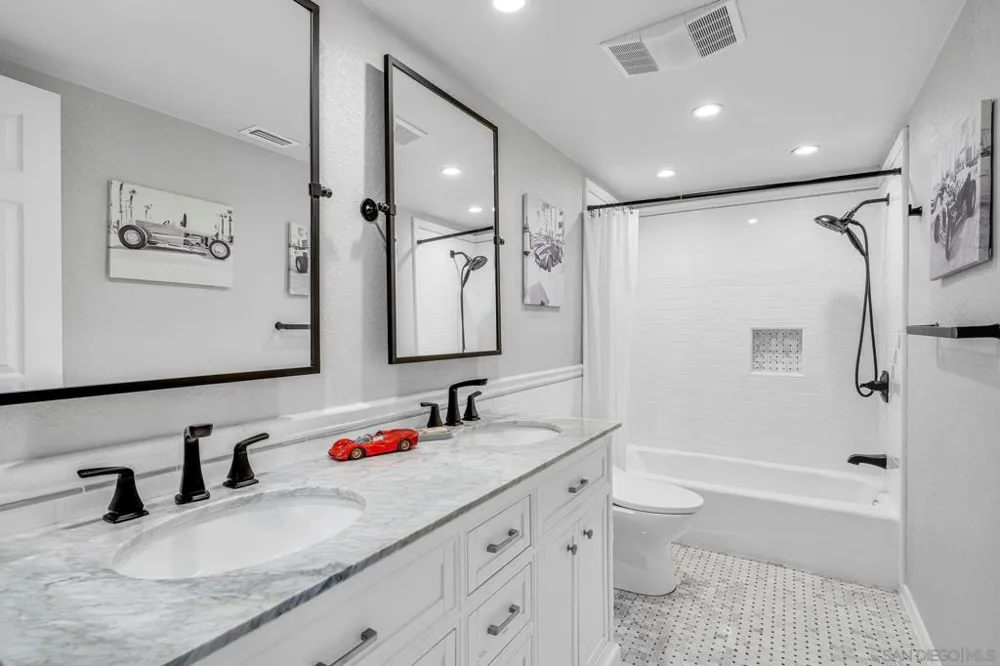 255 Daisy Ave Imperial Beach, CA 91932