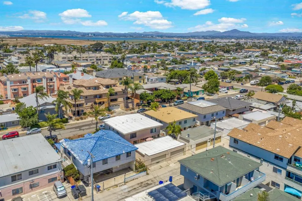 255 Daisy Ave Imperial Beach, CA 91932