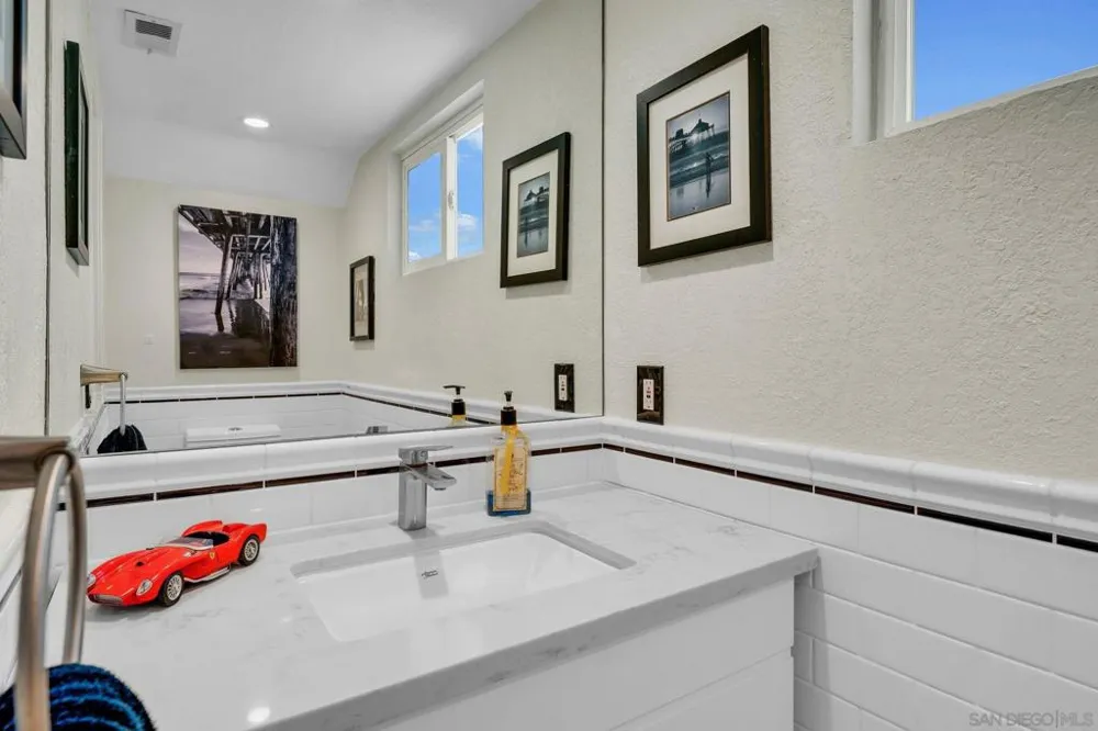 255 Daisy Ave Imperial Beach, CA 91932