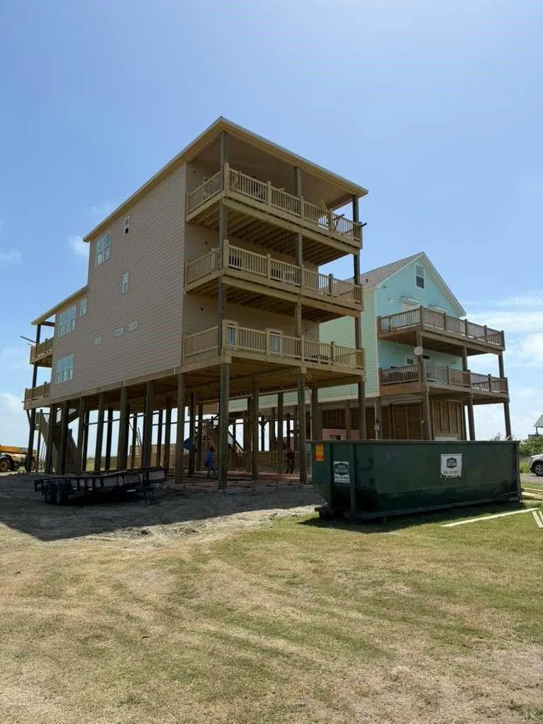 1216 Highway 87 Gilchrist, TX 77617