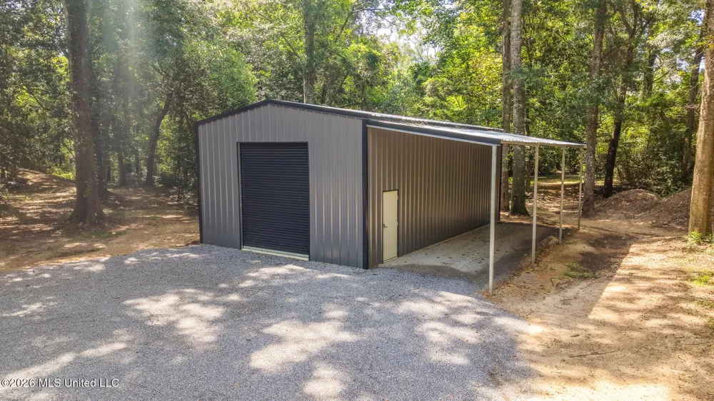 4091 Leatherwood Road Tylertown, MS 39667
