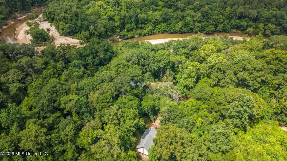 4091 Leatherwood Road Tylertown, MS 39667