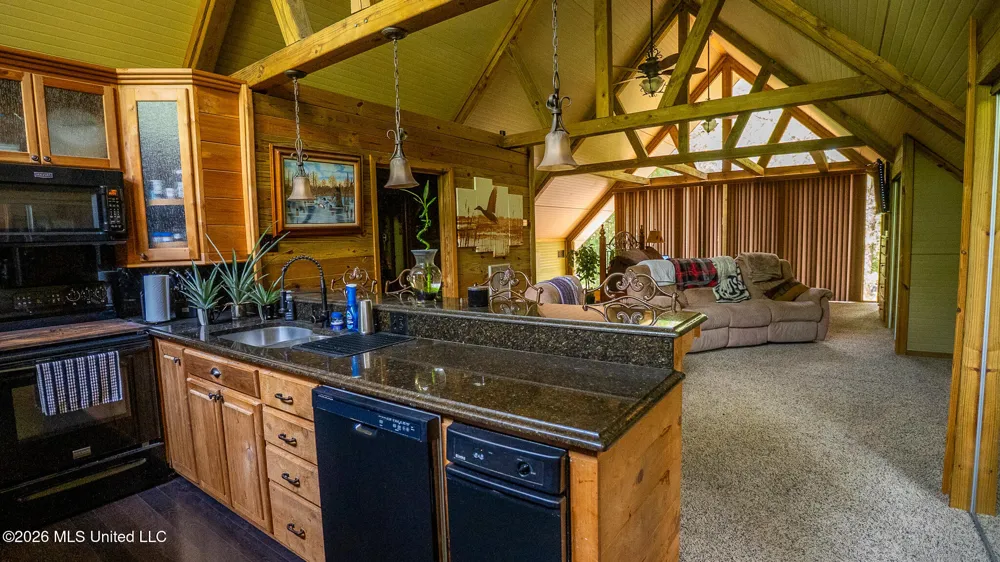 4091 Leatherwood Road Tylertown, MS 39667