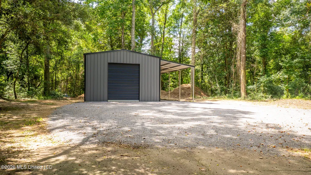4091 Leatherwood Road Tylertown, MS 39667