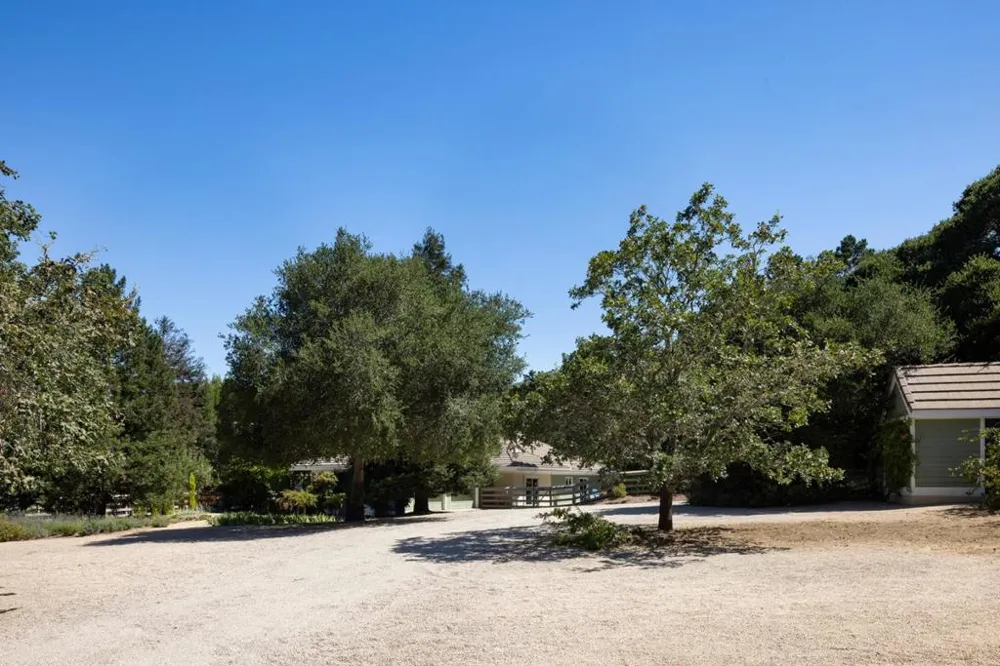 25 Miramonte Road Carmel Valley, CA 93924