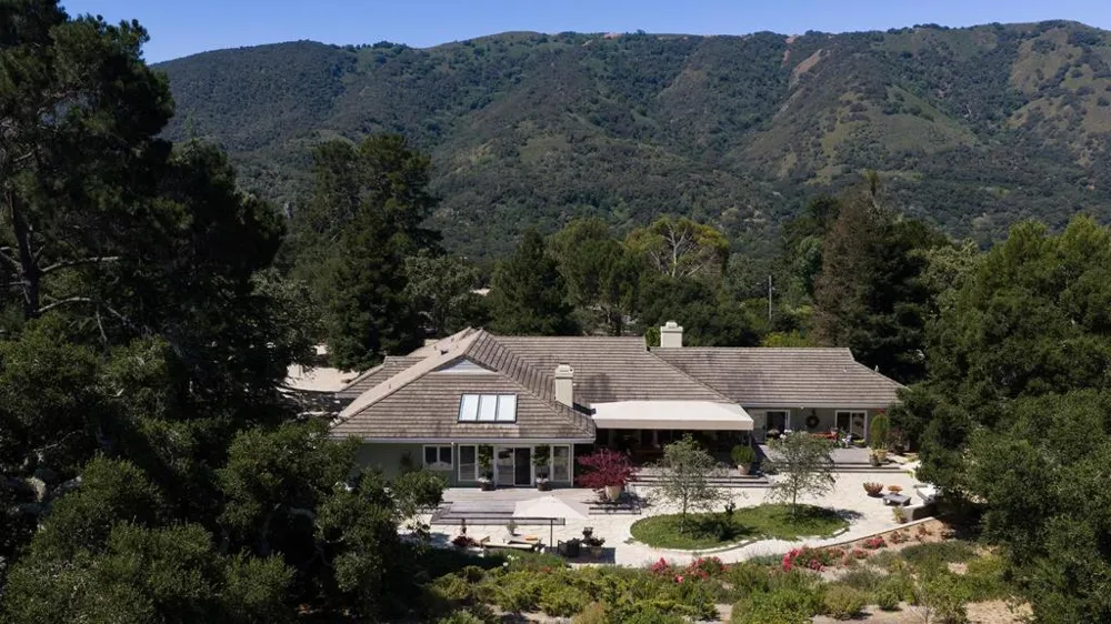 25 Miramonte Road Carmel Valley, CA 93924
