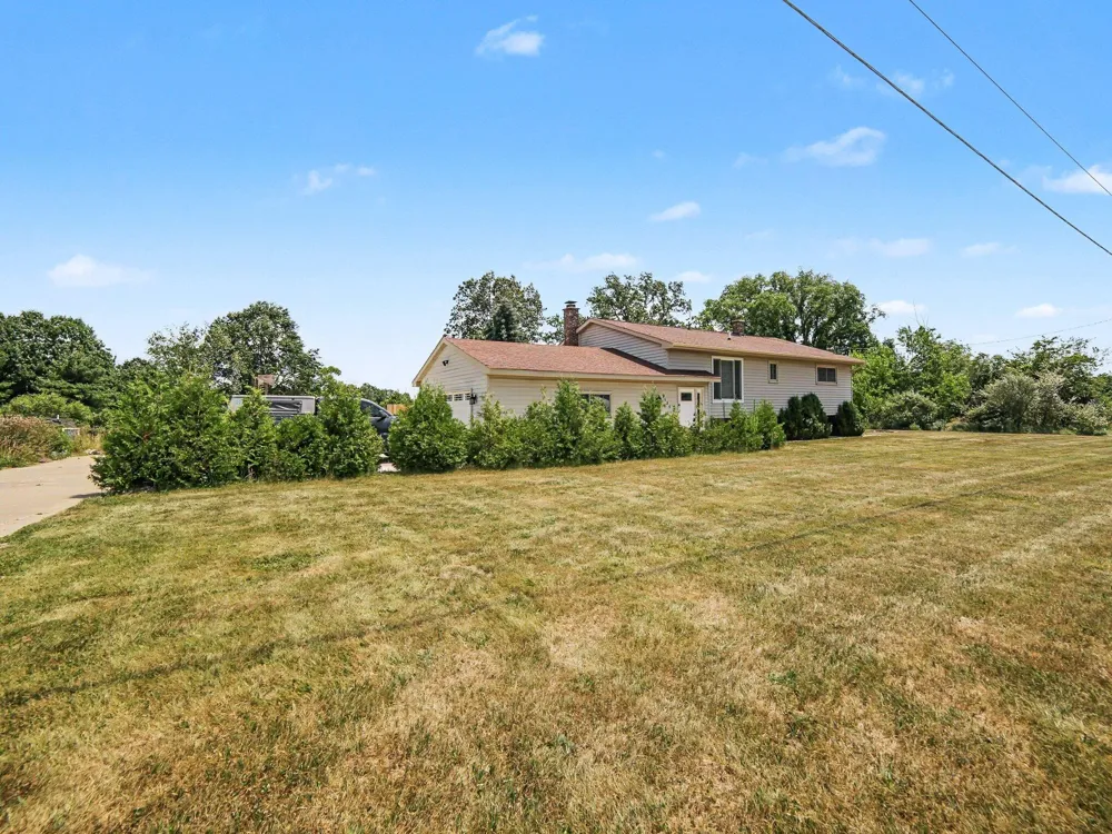 9154 Old Highway 99 Montague, MI 49437