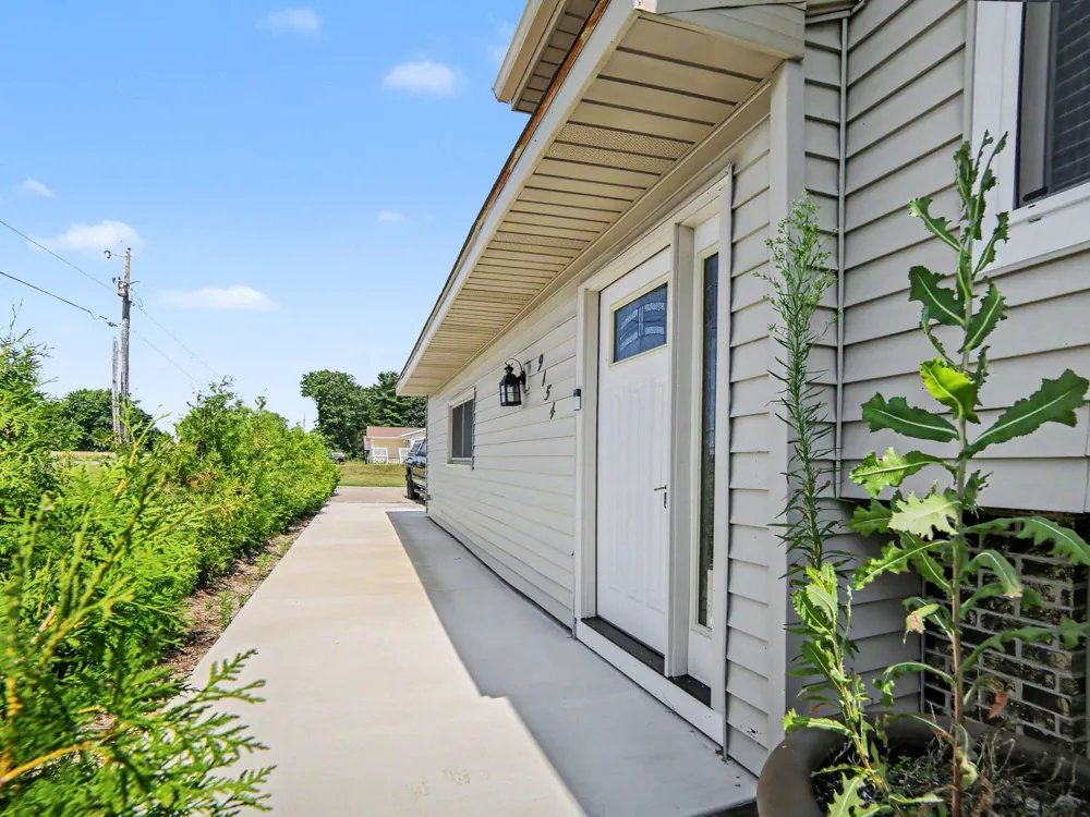 9154 Old Highway 99 Montague, MI 49437
