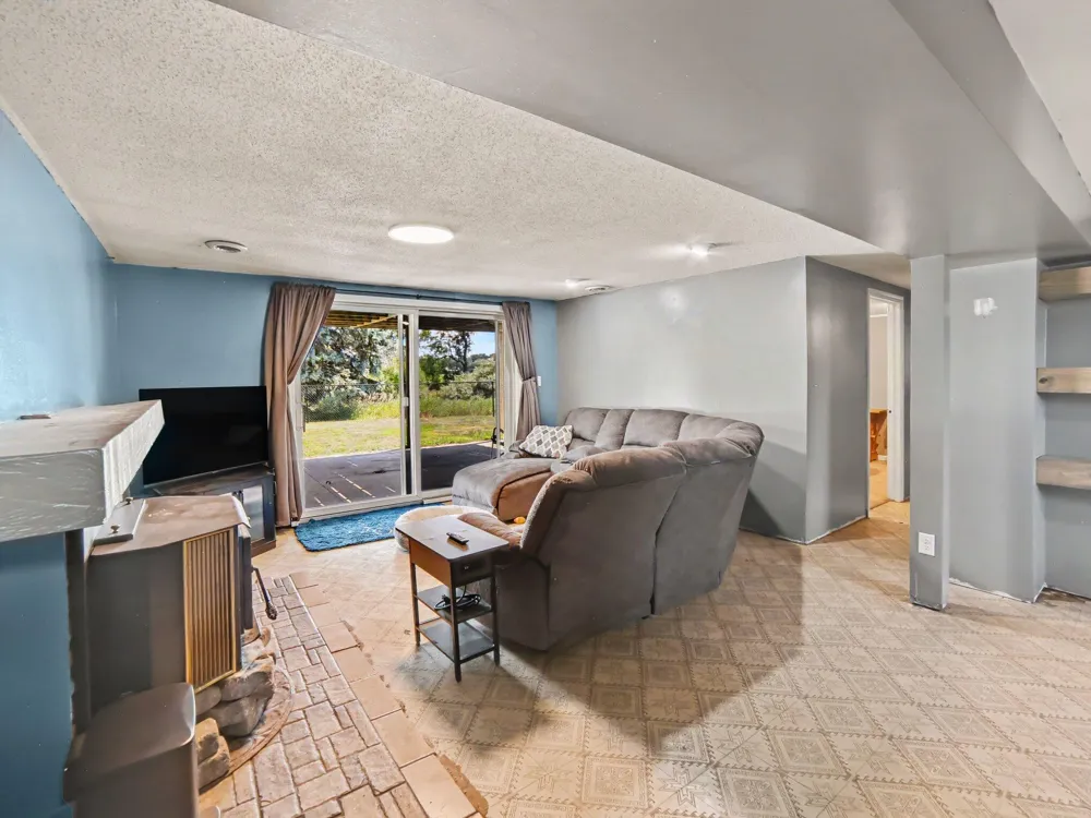 9154 Old Highway 99 Montague, MI 49437