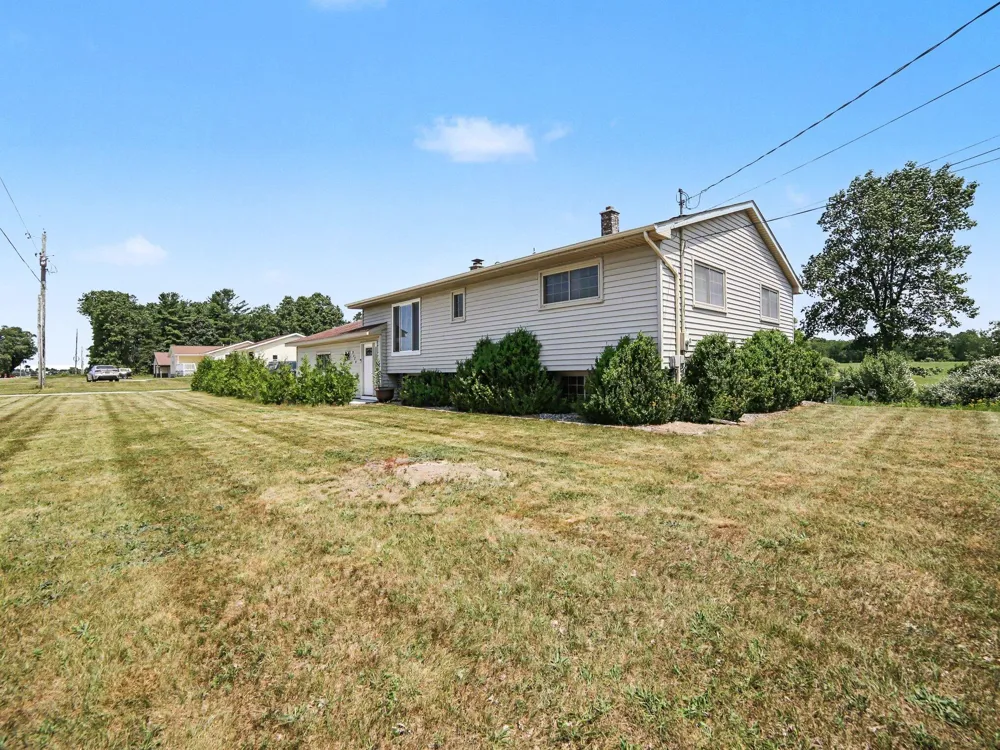 9154 Old Highway 99 Montague, MI 49437