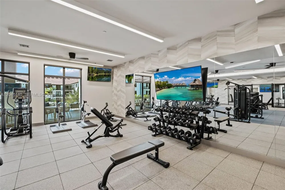 3991 NW 82nd Ave #204 Cooper City, FL 33024