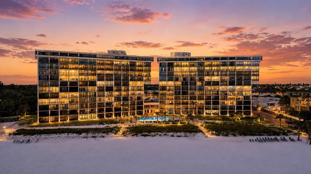 20 WHISPERING SANDS DRIVE #501 Sarasota, FL 34242