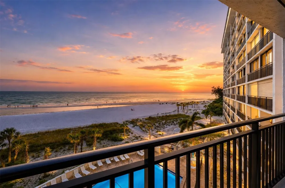 20 WHISPERING SANDS DRIVE #501 Sarasota, FL 34242