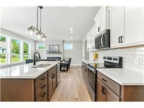 6695 Ridgeview Drive Cannon Falls, MN 55009