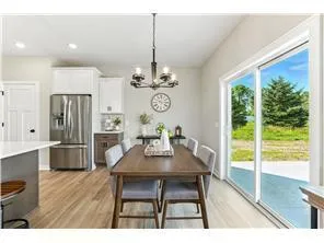 6695 Ridgeview Drive Cannon Falls, MN 55009