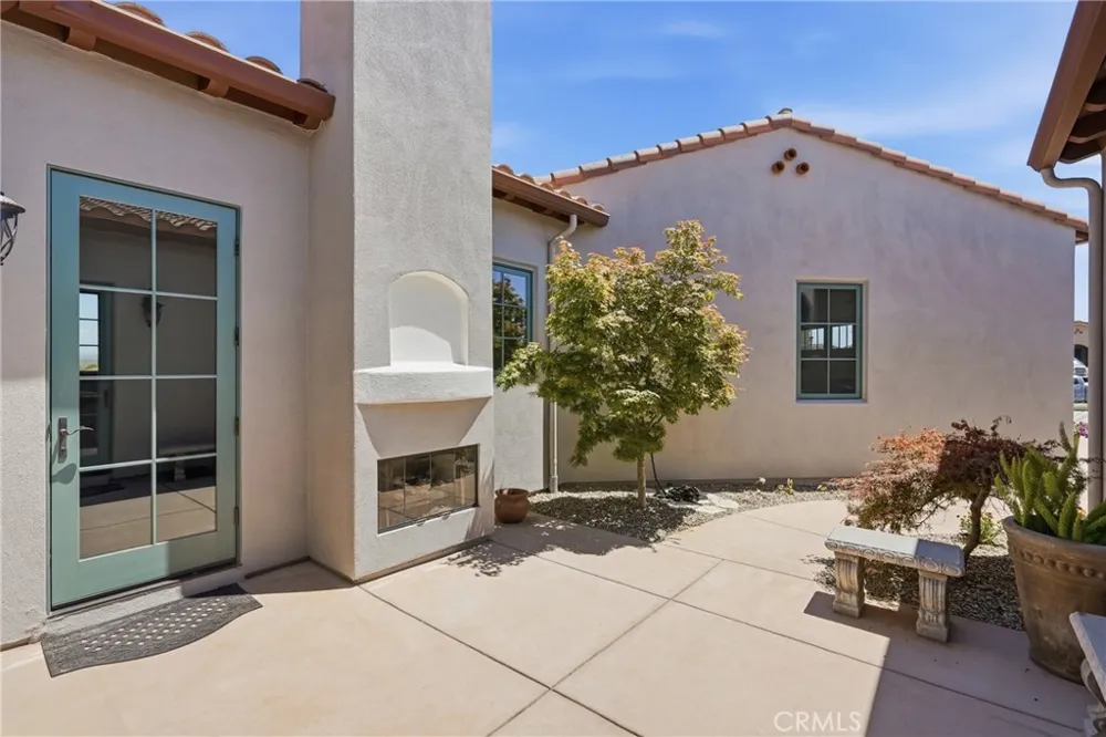 1935 Vista Del Pueblo Nipomo, CA 93444