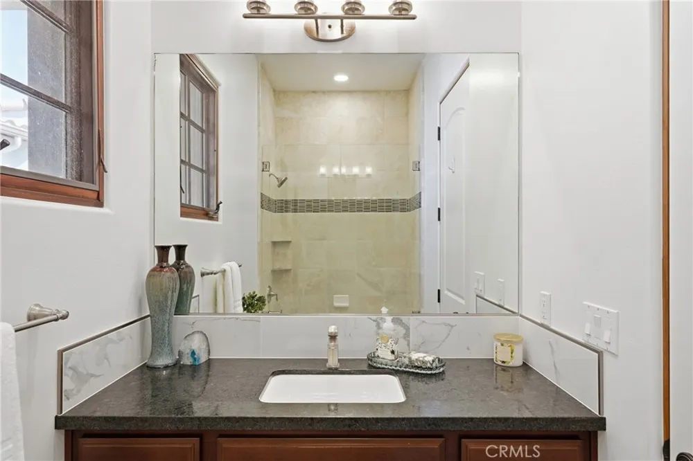 1935 Vista Del Pueblo Nipomo, CA 93444