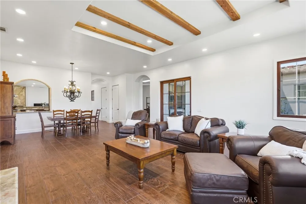 1935 Vista Del Pueblo Nipomo, CA 93444