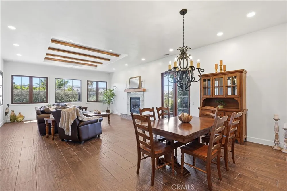 1935 Vista Del Pueblo Nipomo, CA 93444