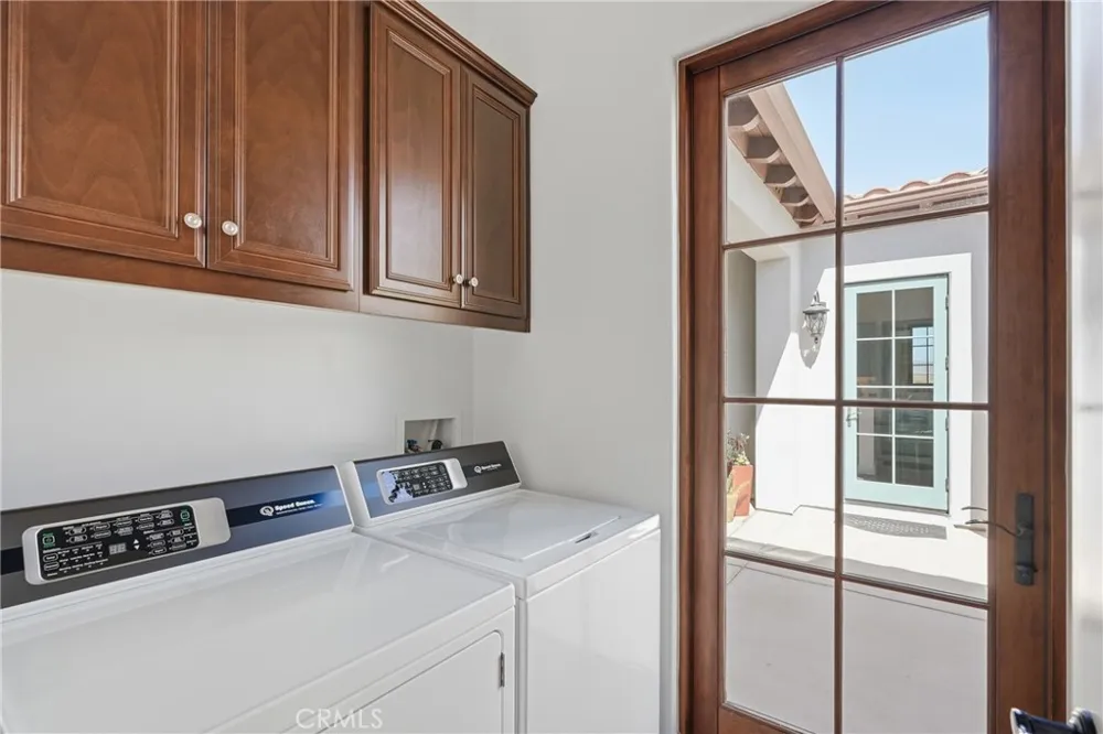 1935 Vista Del Pueblo Nipomo, CA 93444