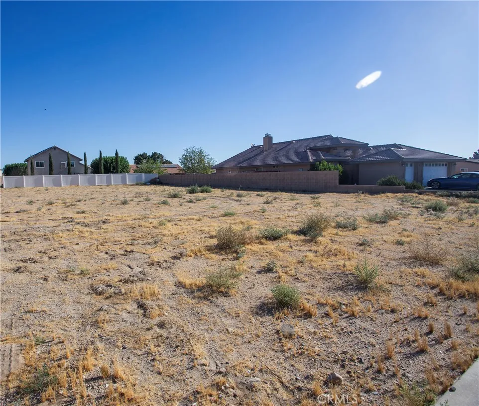 14744 Aberdeen Lane Helendale, CA 92342