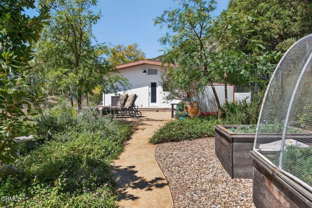 1447 Foothill Road Ojai, CA 93023