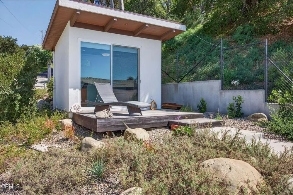 1447 Foothill Road Ojai, CA 93023