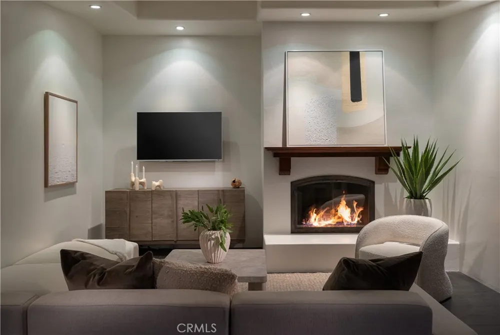 575 Center Street Laguna Beach, CA 92651