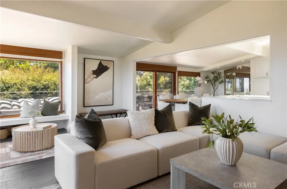575 Center Street Laguna Beach, CA 92651