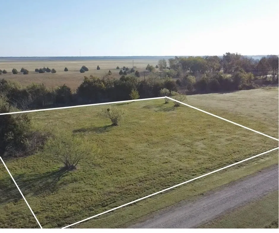 Indian Trail Kerens, TX 75144