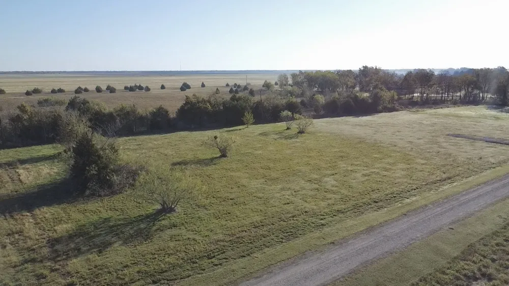 Indian Trail Kerens, TX 75144