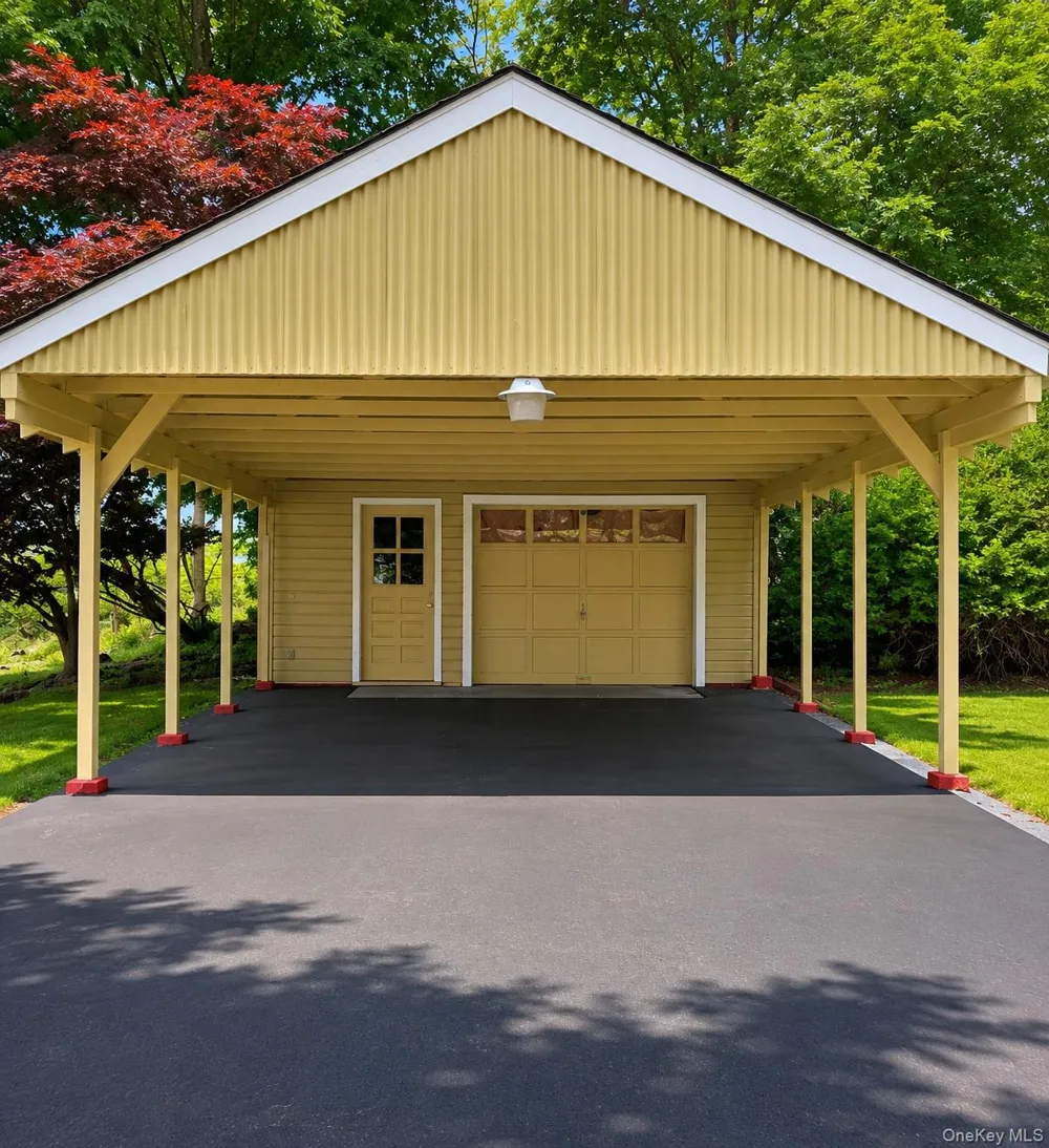 9 Smith Street Monticello, NY 12701