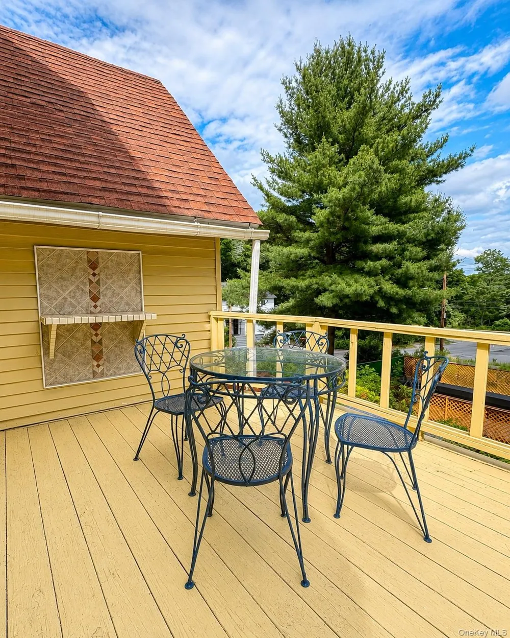 9 Smith Street Monticello, NY 12701