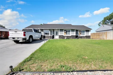 1101 Arnold Drive