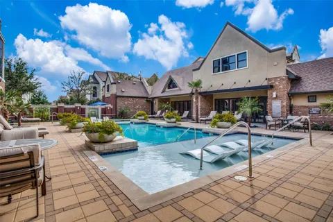 4200 Broadway Avenue #1307