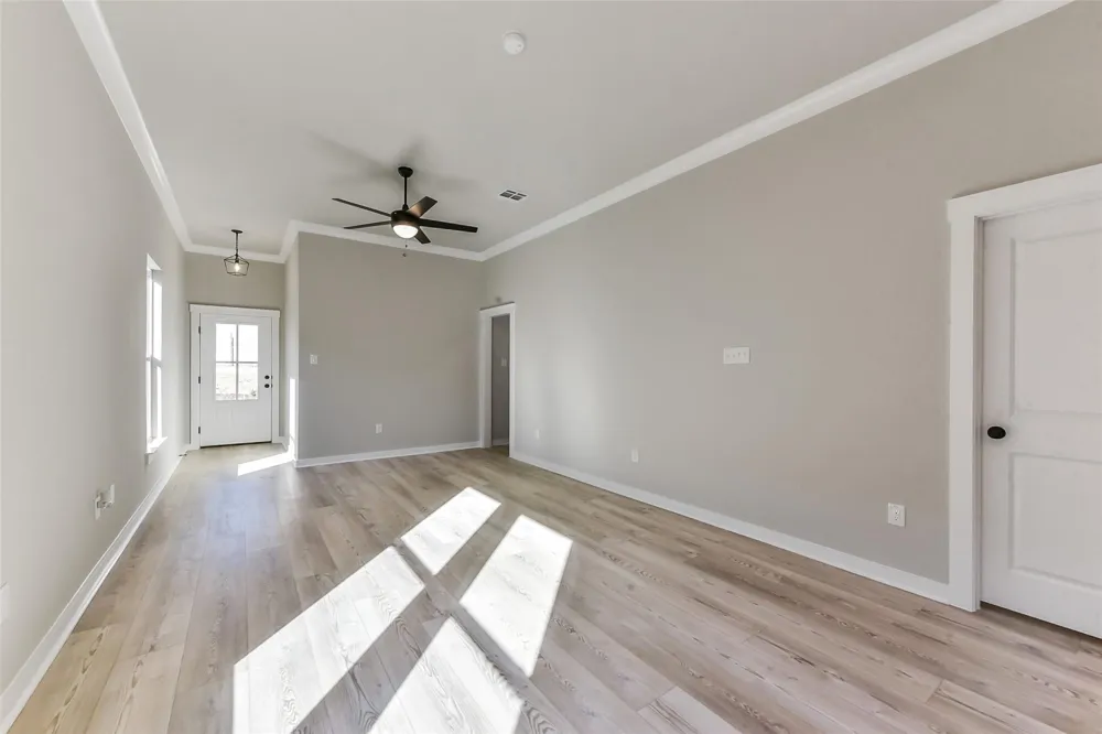 21107 Autumn Heights Bonney, TX 77583