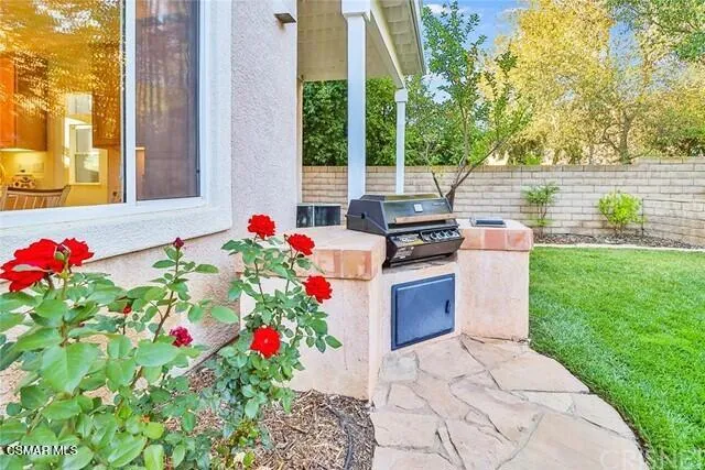 580 Winncastle Street Simi Valley, CA 93065