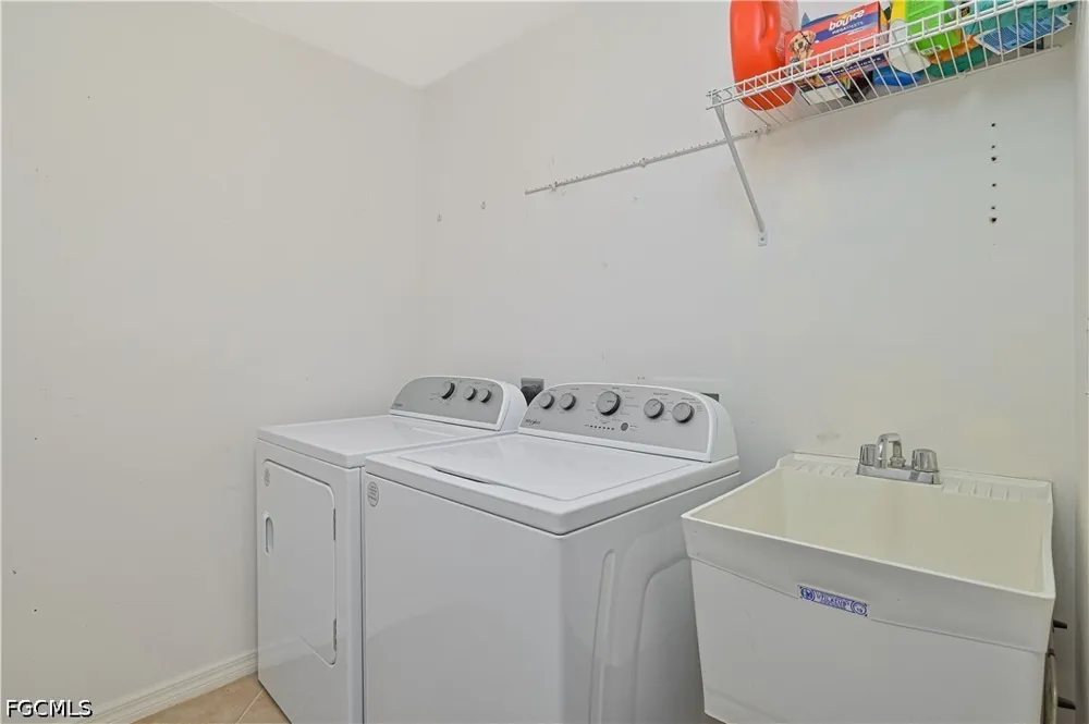 Ligustrum Lane Alva, FL 33920