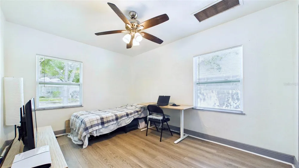 5457 72ND AVENUE Pinellas Park, FL 33781