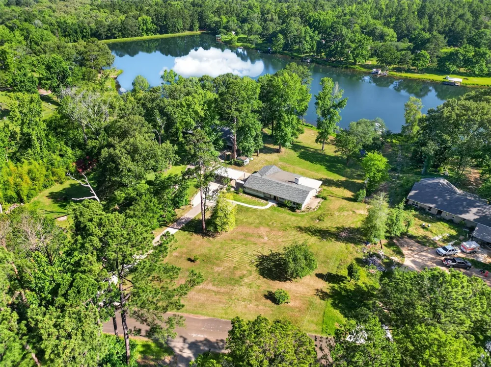 13426 County Road 468 Tyler, TX 75704